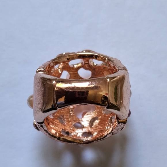 Blush Rose Gold Stretch Cluster Ring - Picture 7 of 7